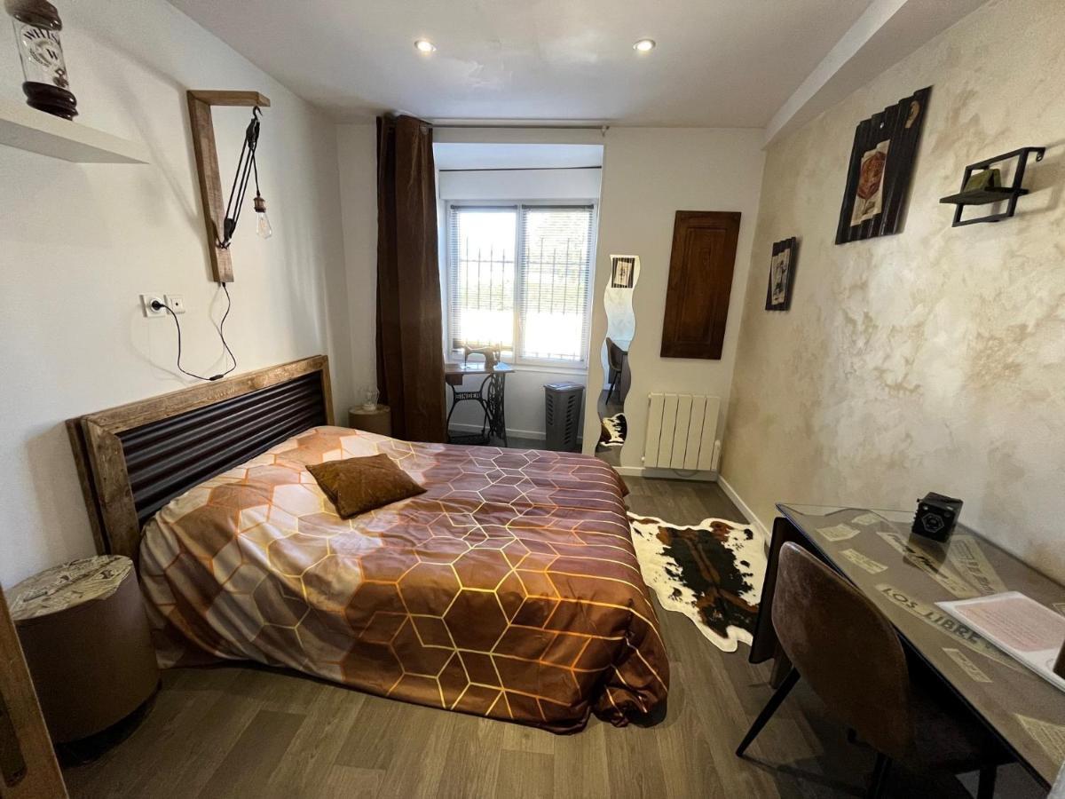 Chambres D'Hotes A La Forge Du Coglais La Selle-en-Cogles Zewnętrze zdjęcie